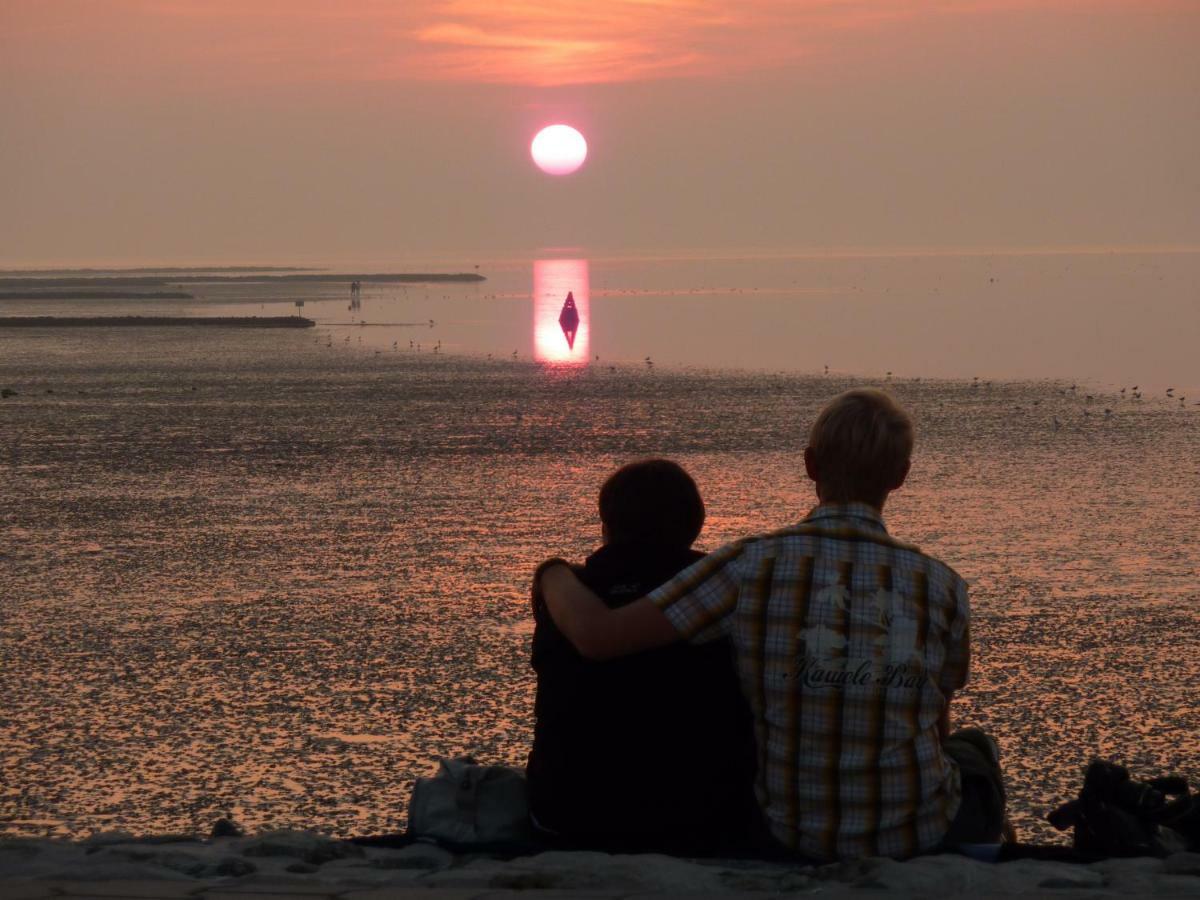 Meine-Nordsee-Fewo Esens Εξωτερικό φωτογραφία